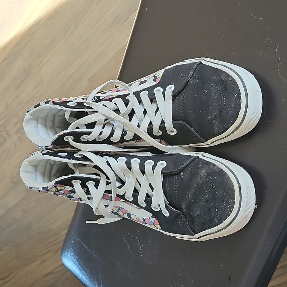 Butterfly vans - Picture 2 of 4